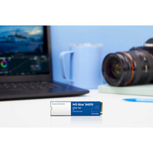 SSD накопитель WD 250GB M.2 Blue SN570 NVMe 2280 TLC (WDS250G3B0C)
