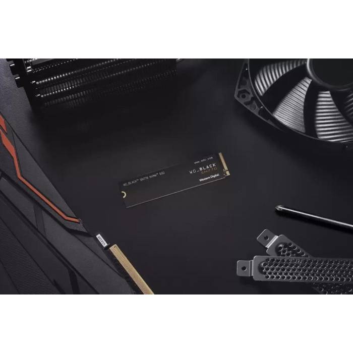 SSD накопитель WD M.2 2280 500GB SN770 Black (WDS500G3X0E) Емкость 500 Гб