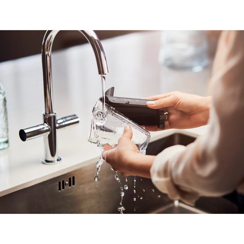 Капучинатор PHILIPS для LatteGo (CA6708/20) Додатково система обробки молока складається з 2 частин, не має трубок або прихованих частин і її можна швидко промити всього за 15 секунд під проточною водою або в посудомийній машині