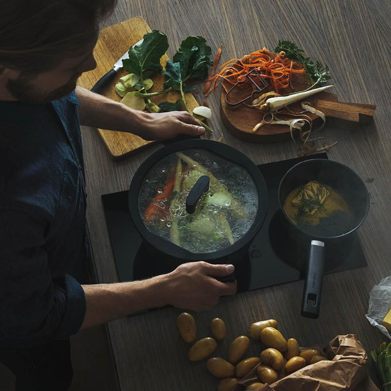 Заказать Каструля FISKARS Hard Face 3,5 л Black (1075526)