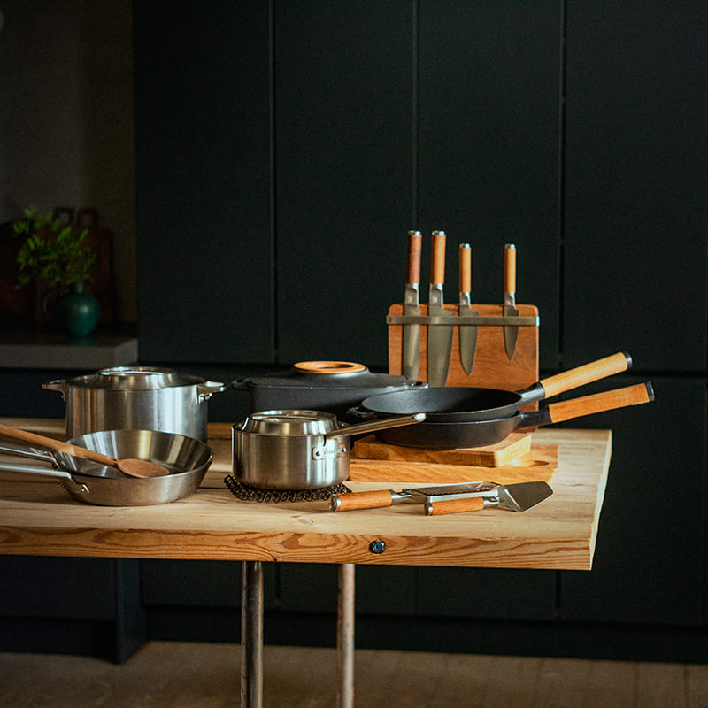 У Фокстрот Каструля FISKARS Fiskars Norden 5 л Black (1026567)