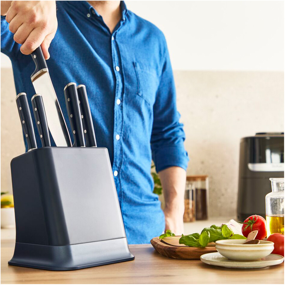 Набор ножей Tefal EverSharp 5 предметов + блок со встроенной системой заточки (K297S644) Фото 15 Набор ножей Tefal EverSharp 5 предметов + блок со встроенной системой заточки (K297S644)