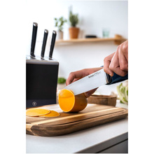 Набор ножей Tefal EverSharp 5 предметов + блок со встроенной системой заточки (K297S644) Набор ножей Tefal EverSharp 5 предметов + блок со встроенной системой заточки (K297S644)