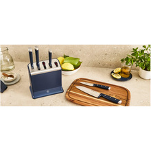 Набор ножей Tefal EverSharp 5 предметов + блок со встроенной системой заточки (K297S644) Набор ножей Tefal EverSharp 5 предметов + блок со встроенной системой заточки (K297S644)