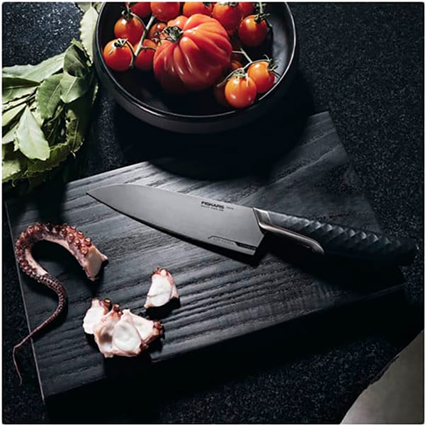 Фото Ніж кухарський FISKARS Taiten 16 см (1066832)