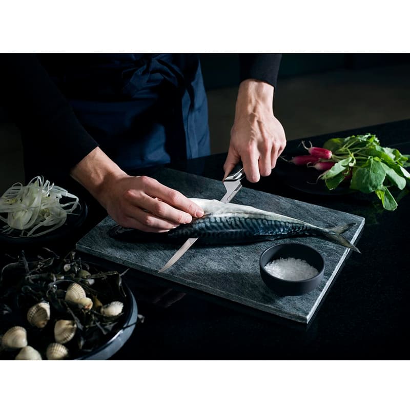 Ніж філейний FISKARS Taiten 21 см (1066836) Заточка двостороння