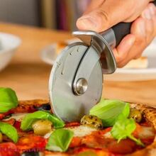 Ніж для піци KITCHENAID Classic 24 см (KHH113OHOBEG)