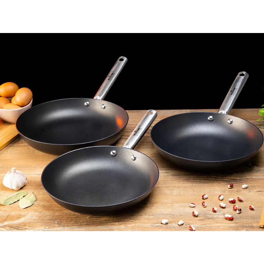 В Фокстрот Сковорода MAXMARK Cast Iron 24 см Black (MK-IR2424)