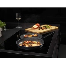 Сковорода FISKARS Hard Face Steel 28 см (1052247)