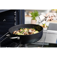 Сотейник с крышкой KITCHENAID Forged Hardened Aluminium 28 см Black (CC005697-001)