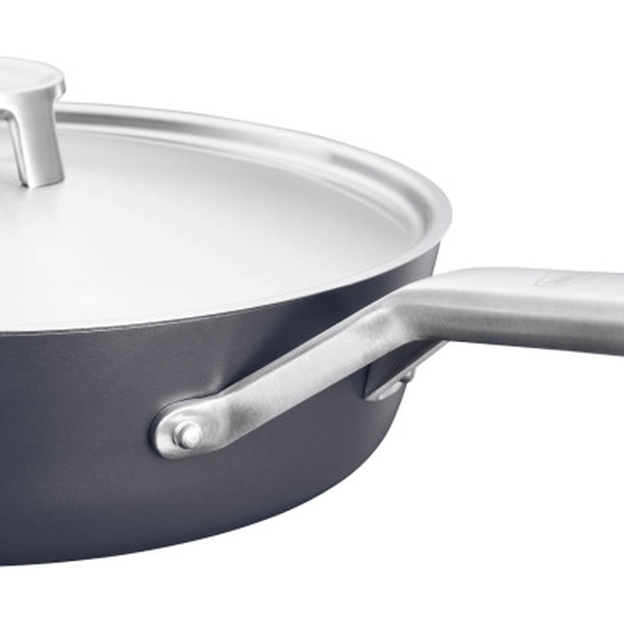 Сковорода с крышкой FISKARS Taiten 26 см Silver (1066949) Особенности глубокая