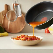 Сковорода з кришкою TEFAL One Pick Pot Pan 22 см Black (G1662504)