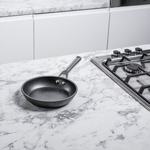 Сковорода NINJA ZEROSTICK Premium 26 см (C30026DE) Сковорода NINJA ZEROSTICK Premium 26 см (C30026DE)