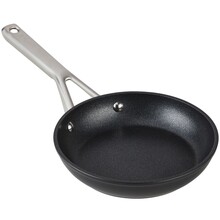 Сковорода NINJA ZEROSTICK Essentials 20 см (C10020DE) Сковорода NINJA ZEROSTICK Essentials 20 см (C10020DE)