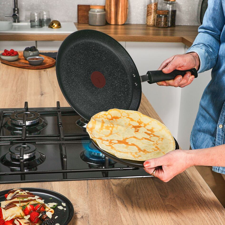 У Фокстрот Сковорода для млинців TEFAL Expertise 25 см Black (G3213832)