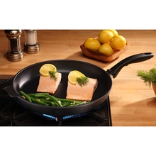 Сковорода із кришкою SWISS DIAMOND XD Induction 32 см Black (XD6432ic)