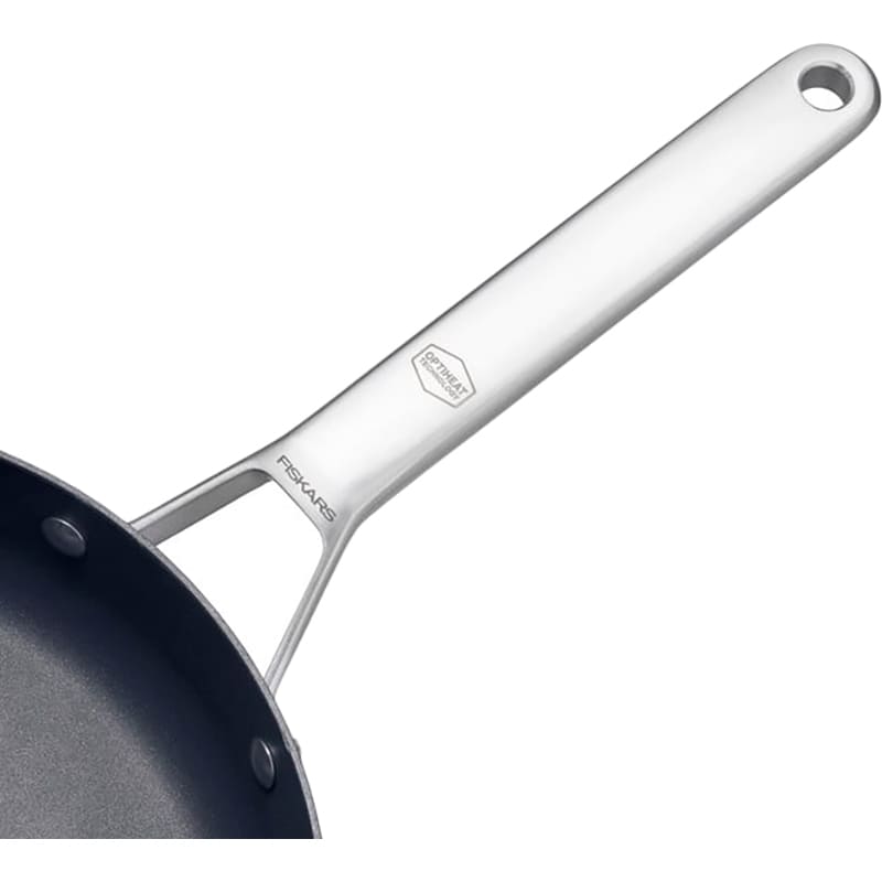 Сковорода FISKARS Taiten 28 см (1066948) Дополнительно Можно готовить в духовке при температуре до 270 °C; Технология Energy Base нагревает дно на 50% быстрее; Технология OPTIHEAT предотвращает перегрев на индукционной плите