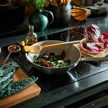 Сковорода Вок FISKARS Norden 28 см (1067636)