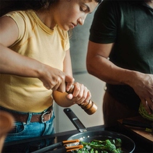 Сковорода FISKARS Hard Face 28 см Black (1075520)