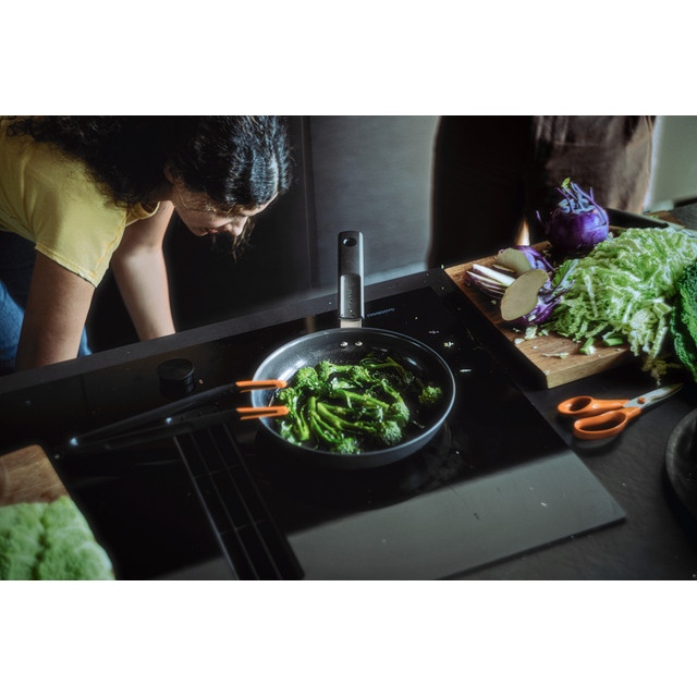 Изображение Сковорода FISKARS Hard Face 28 см Black (1075520)