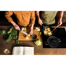 Сковорода FISKARS Hard Face 28 см Black (1075520)