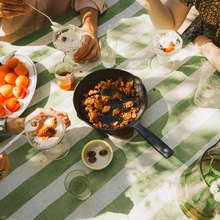 Сковорода FISKARS Folken 24 см Black (1075700)