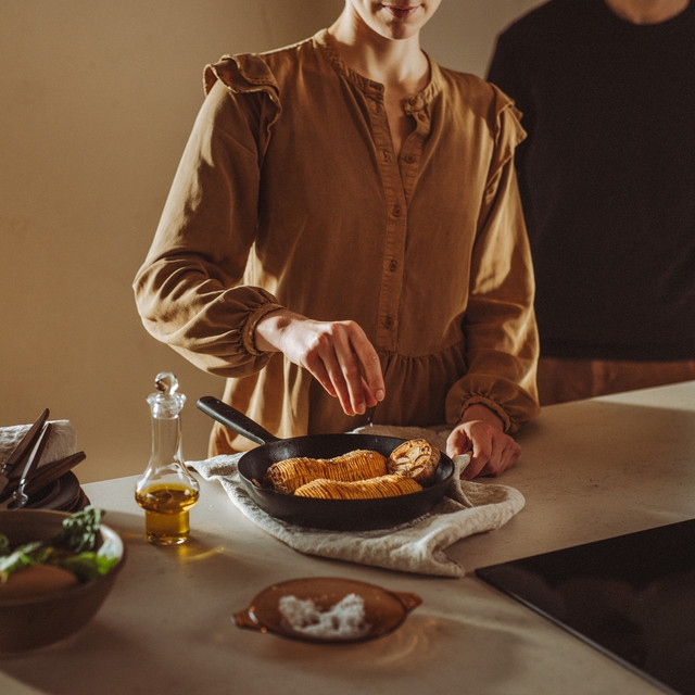 Покупка Сковорода FISKARS Folken 24 см Black (1075700)