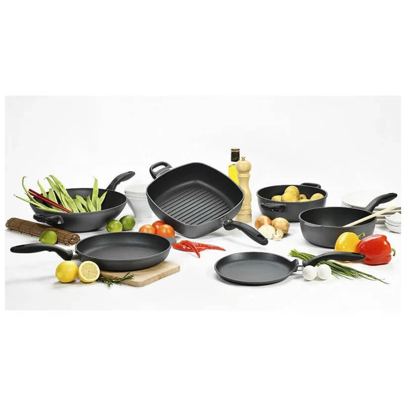 Заказать Сотейник с крышкой SWISS DIAMOND XD Induction 28 см Black (XD6628ic)