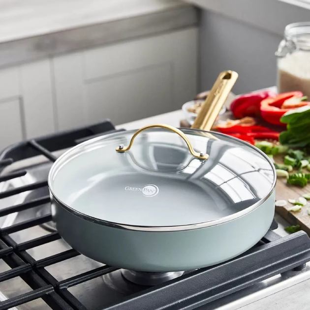 Сотейник с крышкой GREEN PAN Padova 28 см (CC002827-001) Особенности глубокая