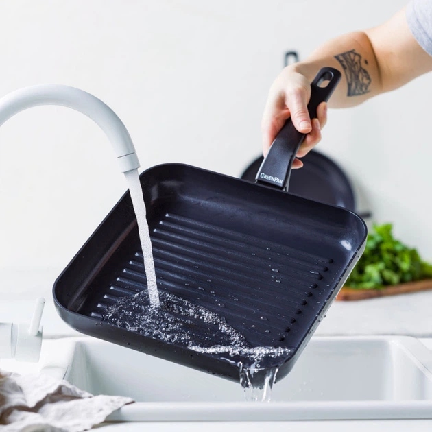 Сковорода-гриль GREEN PAN Essence Magneto 28х28 см Black (CC006338-001) Кришка без кришки