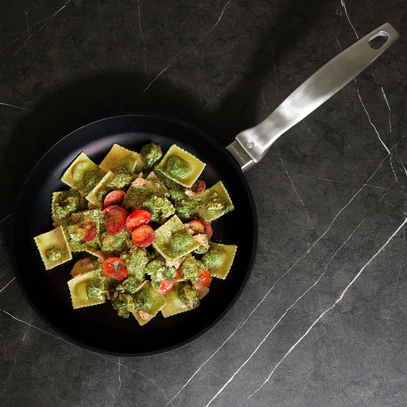 Внешний вид Сковорода SWISS DIAMOND CXD Induction 24 см Black (CXD6424i)