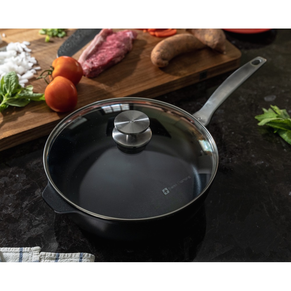 Внешний вид Сотейник с крышкой SWISS DIAMOND CXD Induction 26 см Black (CXD6726ic)