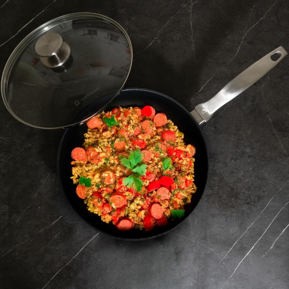 Сотейник с крышкой SWISS DIAMOND CXD Induction 26 см Black (CXD6726ic) Особенности глубокая