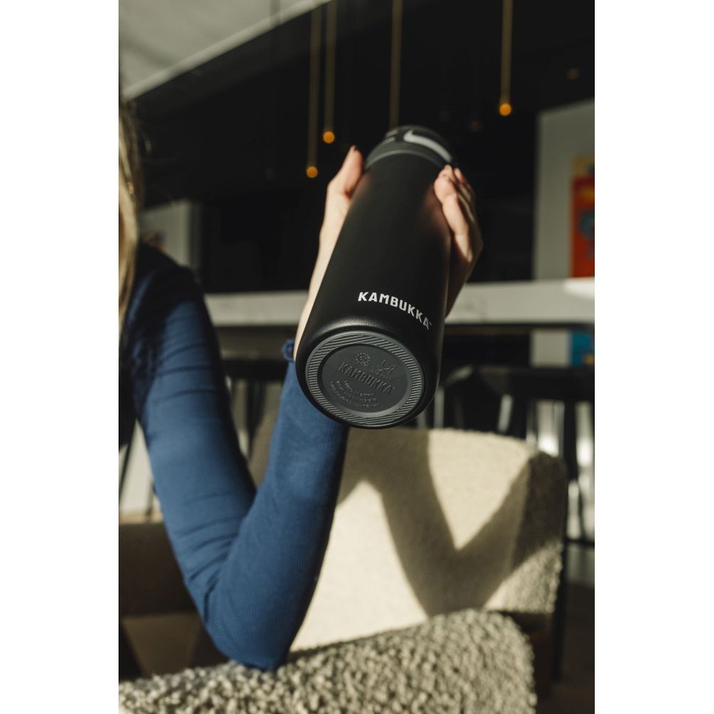 Термопляшка KAMBUKKA Elton Insulated 600 мл Black (11-03038) Об’єм 0.6