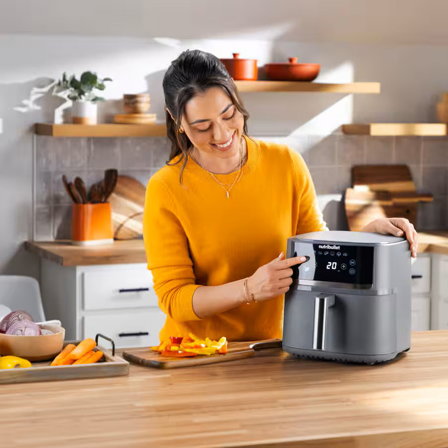 В інтернет магазині Мультипіч NUTRIBULLET NBA0611DG