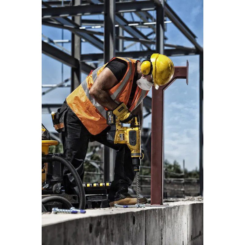 Фото 15 Бур DEWALT SDS-MAX XLR 40 мм (DT6084)