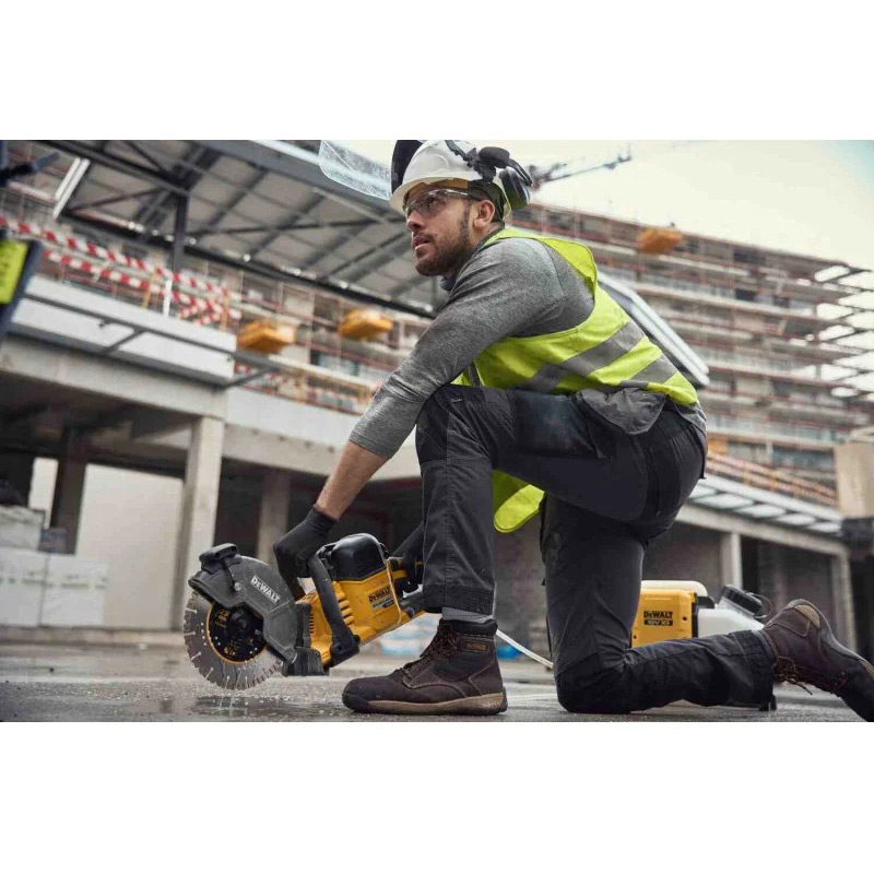 Изображение Резервуар для подачи воды DEWALT DCE6820N