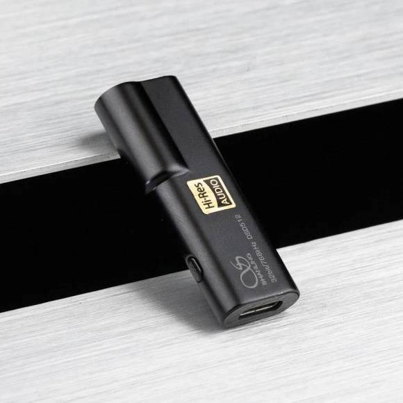 ЦАП та підсилювач SHANLING UA2 Plus Black (90403072) Додаткові особливості Вихідна потужність навушникового підсилювача мВт: 4,4 мм: 195 (32 Ом); 3,5 мм: 125 (32 Ом); Входи: USB; Виходи: 3,5 мм, 4,4 мм;