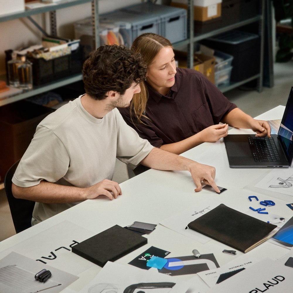 Фото 31 Диктофон PLAUD Note Pro Silver (PN0300-SI)