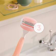 Бритва GILLETTE VENUS ComfortGlide SPA Breeze із 4 змінними касетами (81765631)