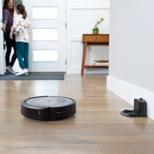 Робот-пылесос iRobot Roomba i3+