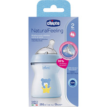 Бутылочка CHICCO Natural Feeling Color 250 мл Blue (81323.20)