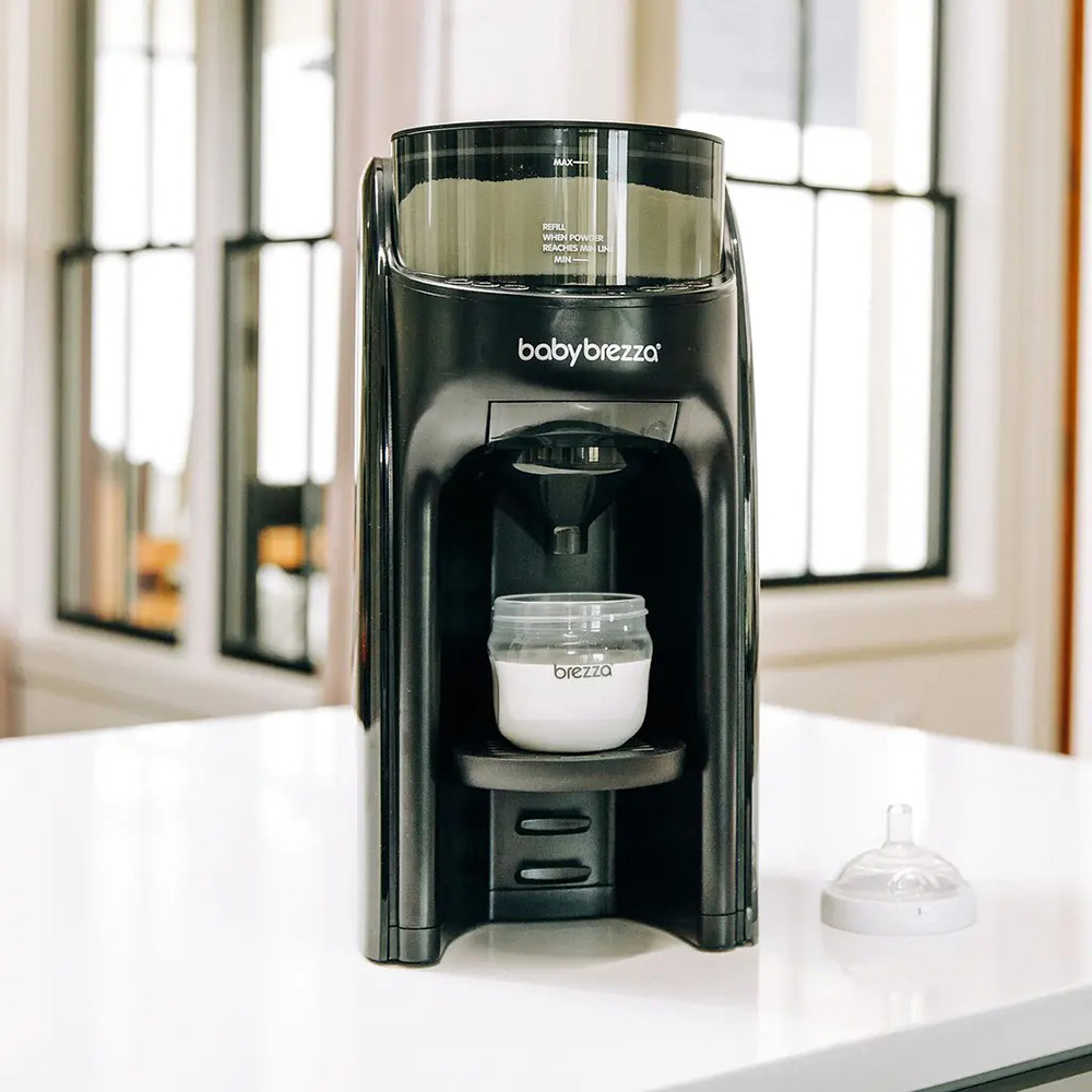 Зовнішній вигляд Машина для приготування дитячої суміші BABY BREZZA Formula Pro Advanced Black (FRP0131)