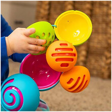 Розвиваюча іграшка FAT BRAIN TOYS Сортер Oombee Ball (F230ML)