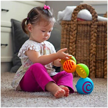 Розвиваюча іграшка FAT BRAIN TOYS Сортер Oombee Ball (F230ML)