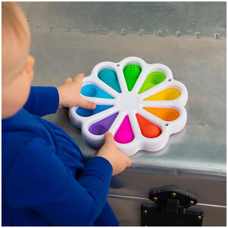 Развивающая игрушка FAT BRAIN TOYS Цветные лепестки Dimpl Digits (F275EN) Для кого универсально