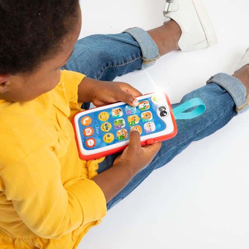 Інтерактивна іграшка CHICCO Мій перший смартфон (11161.00) Інтерактивна іграшка CHICCO Мій перший смартфон (11161.00) Іграшки з підсвічуванням, звуком інтерактивна іграшка