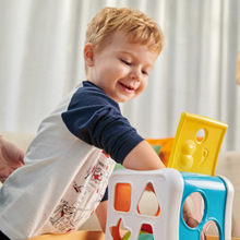 Сортер CHICCO 2 в 1 Куб (09686.10) Сортер CHICCO 2 в 1 Куб (09686.10)