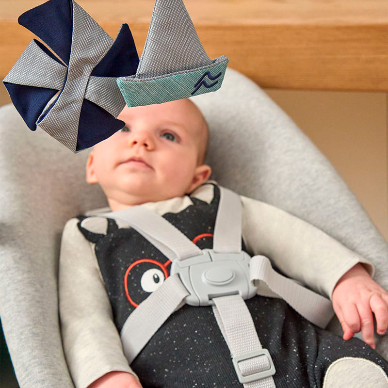 Крісло-шезлонг CHICCO Crescendo Light Gray (87078.47) Фото Крісло-шезлонг CHICCO Crescendo Light Gray (87078.47)