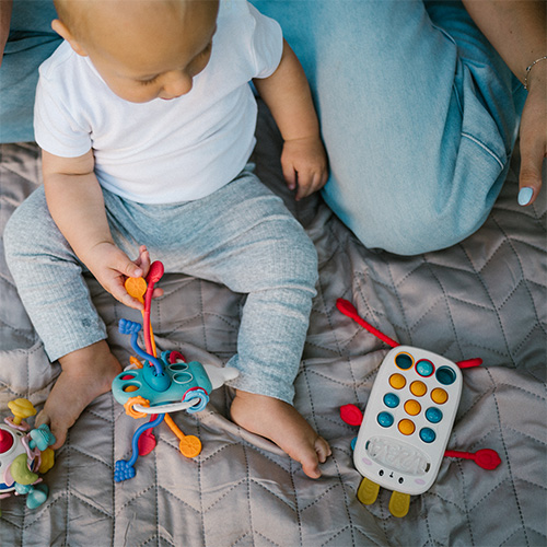 Іграшка сенсорна BABYONO Кролик (1580) Вік від 1.5 років